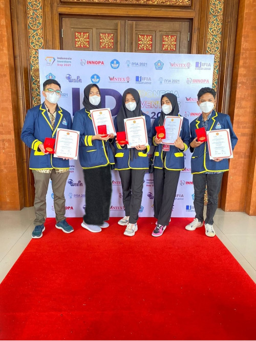 Siswa SMAN 7 Banda Aceh Raih Medali Emas Pada Ajang Indonesia Inventors Day 2021 di Bali