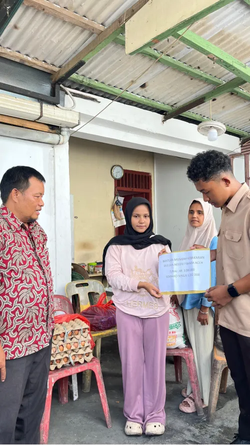 OSIS SMAN 7 Banda Aceh Salurkan Bantuan Rp5 Juta untuk Korban Kebakaran